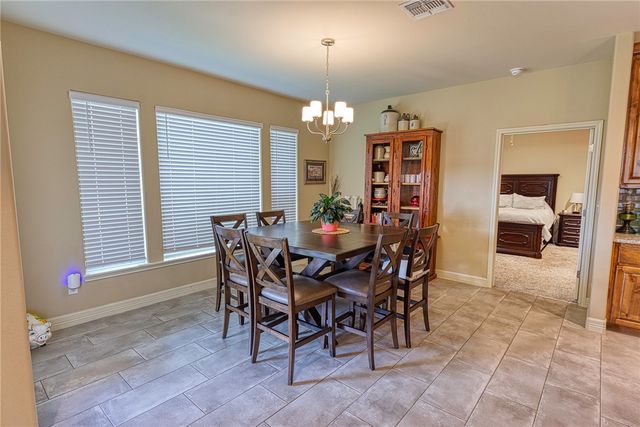 1818 Chesapeake Bay Dr, Portland, TX 78374