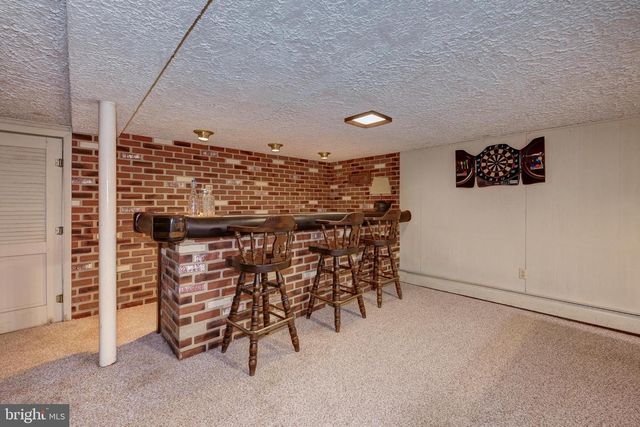 32 BRIDGE RD, Lumberton, NJ 08048