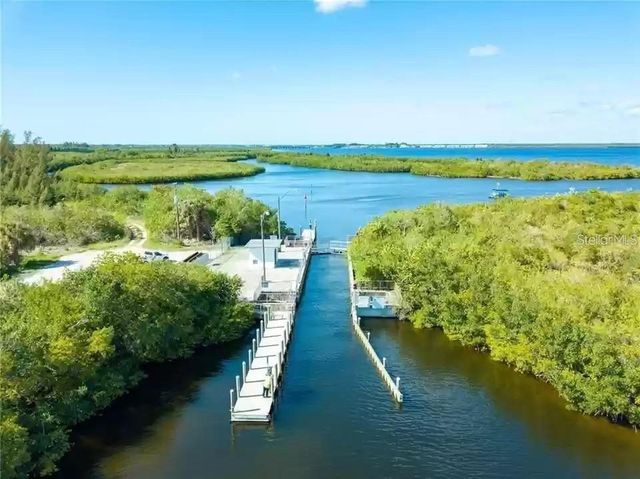 13357 AMARYLLIS CIR, Port Charlotte, FL 33981