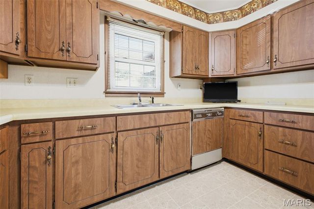 539 S Main Street, Waterloo, IL 62298