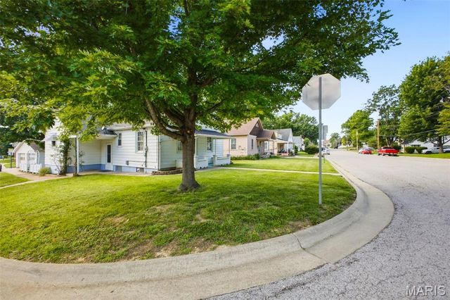 539 S Main Street, Waterloo, IL 62298