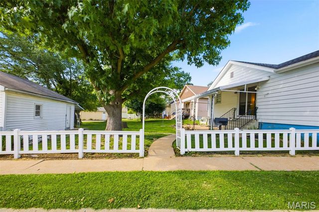 539 S Main Street, Waterloo, IL 62298
