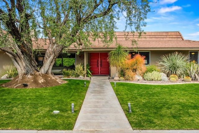 1606 E Via Estrella, Palm Springs, CA 92264