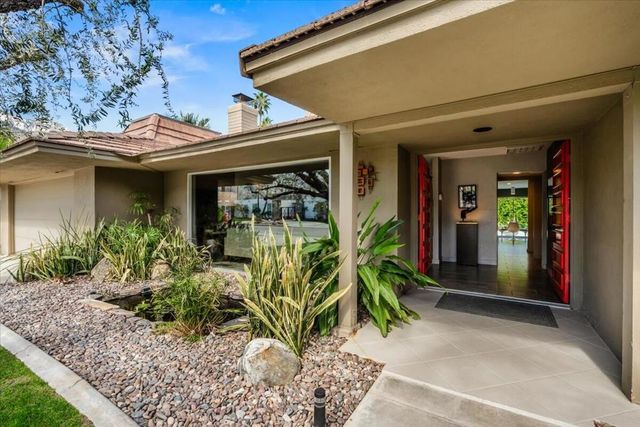 1606 E Via Estrella, Palm Springs, CA 92264