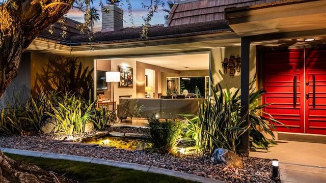 1606 E Via Estrella, Palm Springs, CA 92264