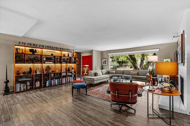 1606 E Via Estrella, Palm Springs, CA 92264