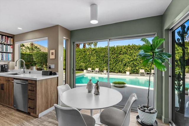 1606 E Via Estrella, Palm Springs, CA 92264