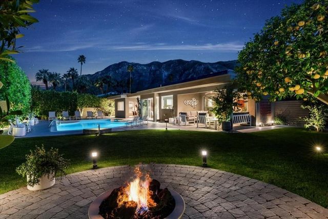 1606 E Via Estrella, Palm Springs, CA 92264