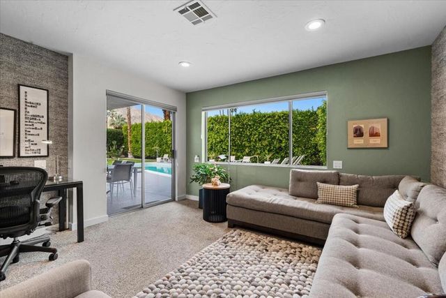 1606 E Via Estrella, Palm Springs, CA 92264