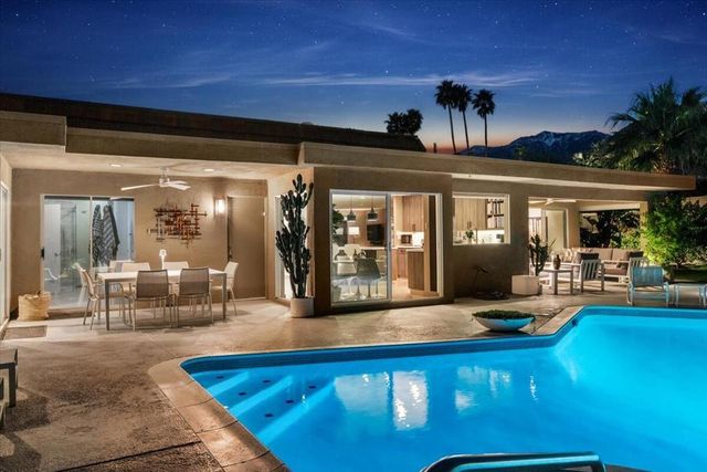 1606 E Via Estrella, Palm Springs, CA 92264
