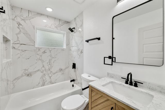 6011 Park Manor Drive, Dallas, TX 75241