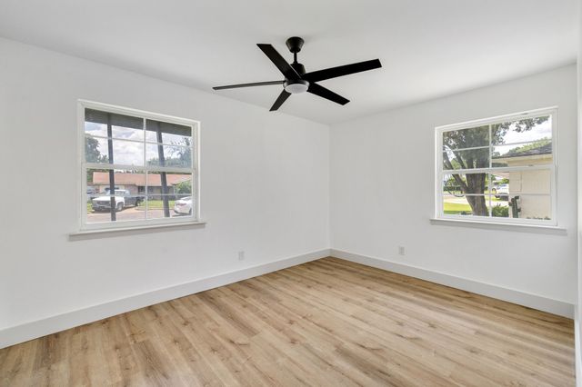 6011 Park Manor Drive, Dallas, TX 75241
