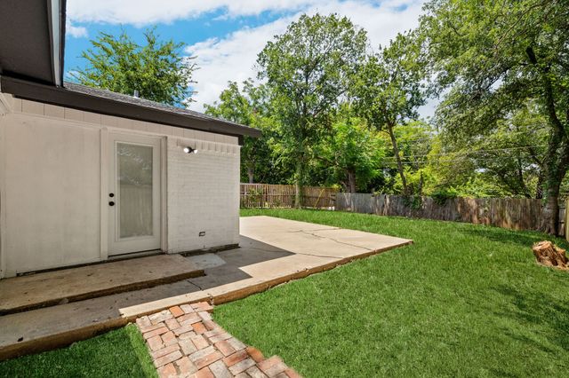 6011 Park Manor Drive, Dallas, TX 75241