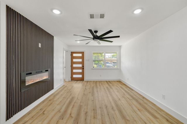 6011 Park Manor Drive, Dallas, TX 75241