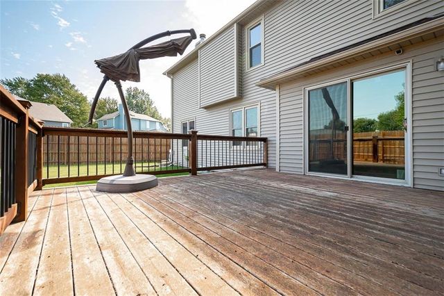 1303 Pin Oak Circle, Ottawa, KS 66067