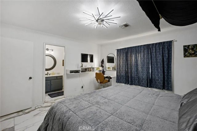 1008 E Newgrove, Lancaster, CA 93535