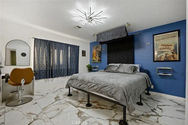 1008 E Newgrove, Lancaster, CA 93535