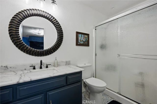 1008 E Newgrove, Lancaster, CA 93535