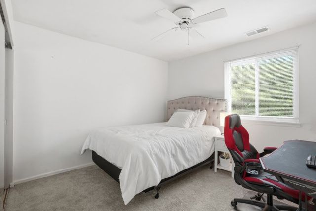 1561 Pinehurst, Upper St Clair, PA 15241