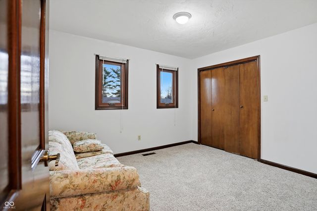 3188 Fairway Court, Greenwood, IN 46143