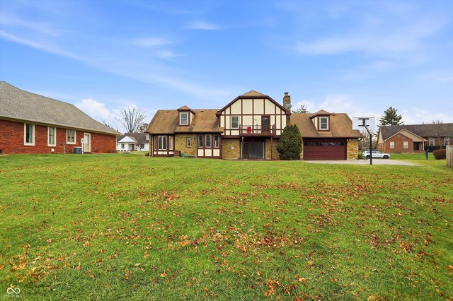 3188 Fairway Court, Greenwood, IN 46143