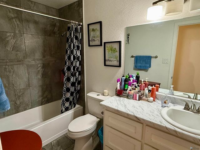 3813 E Nadine St, San Luis, AZ 85336