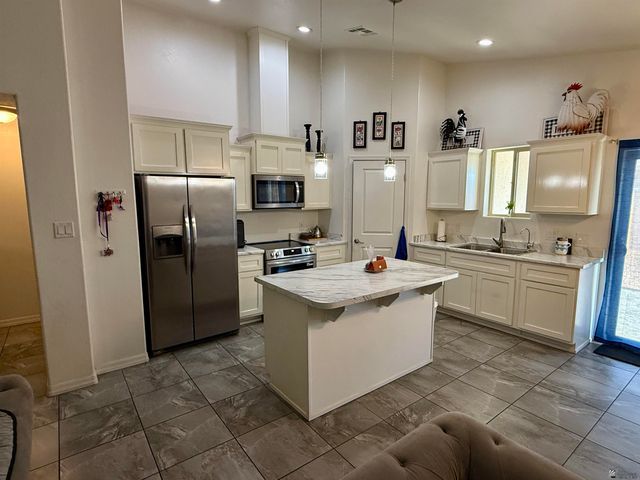 3813 E Nadine St, San Luis, AZ 85336