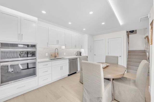 1208 12th Court, Jupiter, FL 33477