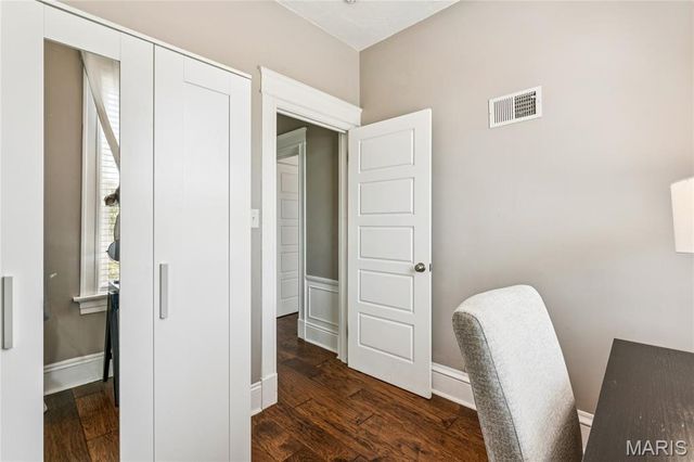 4349 Gibson Avenue, St Louis, MO 63110