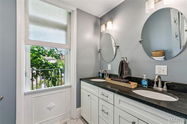 4349 Gibson Avenue, St Louis, MO 63110