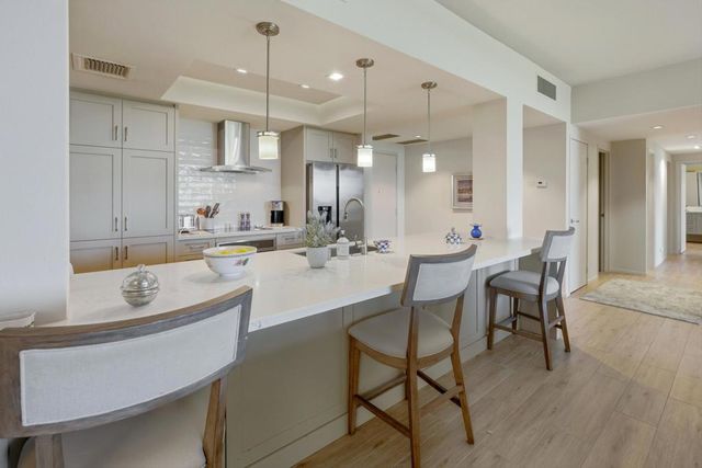 900 Island Drive 607, Rancho Mirage, CA 92270