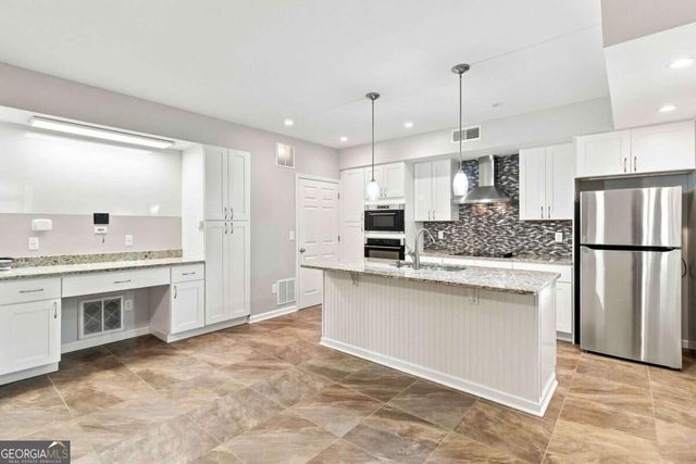 108 Mountain View Road NW, Marietta, GA 30064