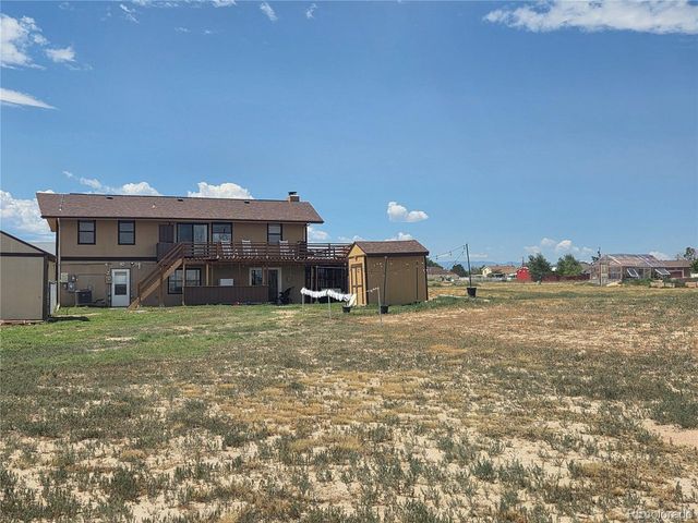 1045 E Jaroso Dr, Pueblo West, CO 81007