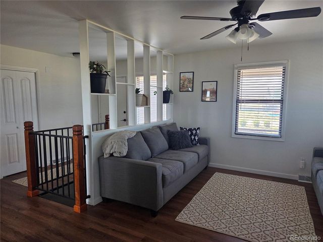 1045 E Jaroso Dr, Pueblo West, CO 81007