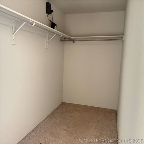 7510 E 159th Street S, Bixby, OK 74008