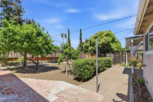 5273 Amelia Drive, San Jose, CA 95118