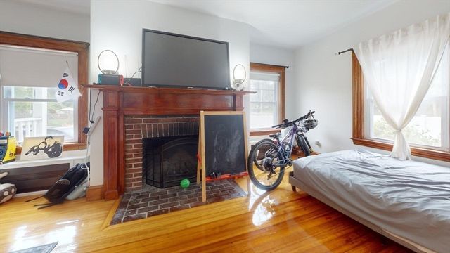 1173 Boylston 0, Newton, MA 02464