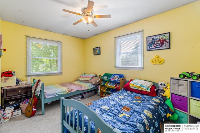9624 Ames Avenue, Omaha, NE 68134