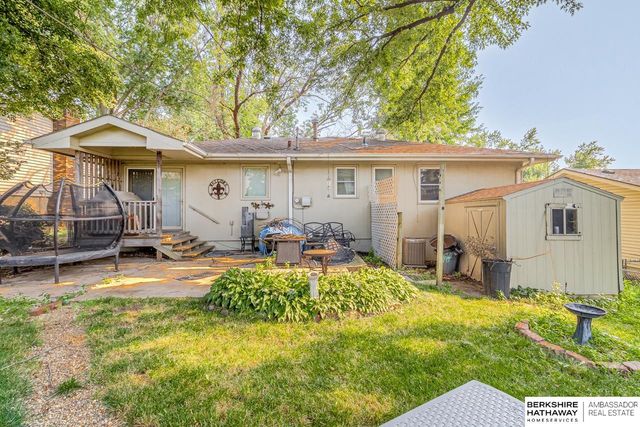 9624 Ames Avenue, Omaha, NE 68134