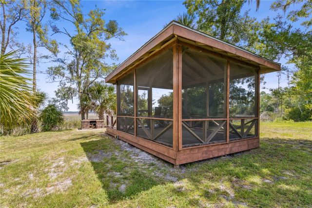 151 Laurel Marsh Way, Kingsland, GA 31548