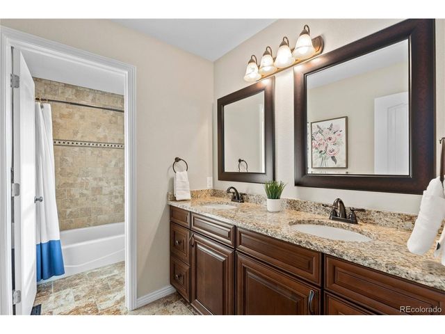 41900 Muirfield Loop, Elizabeth, CO 80107