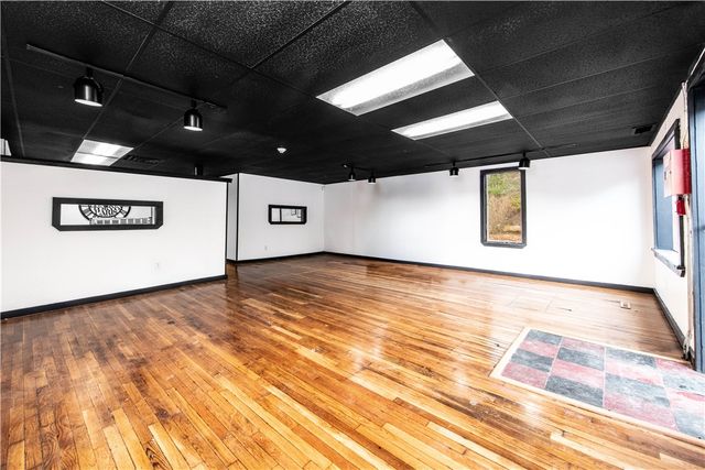 120 Danielson Pike, Foster, RI 02825