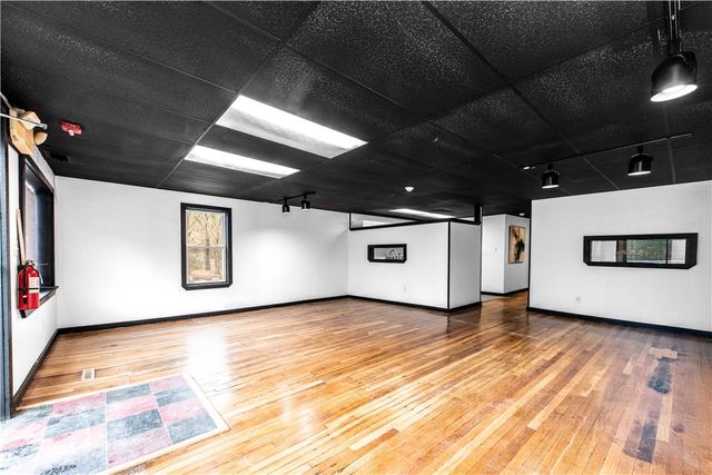 120 Danielson Pike, Foster, RI 02825