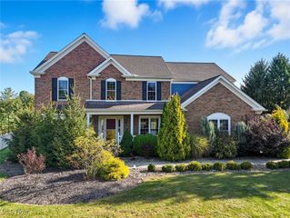 2923 Alling Drive, Twinsburg, OH 44087