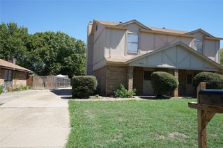 2405 Monte Carlo Drive A & B, Arlington, TX 76015