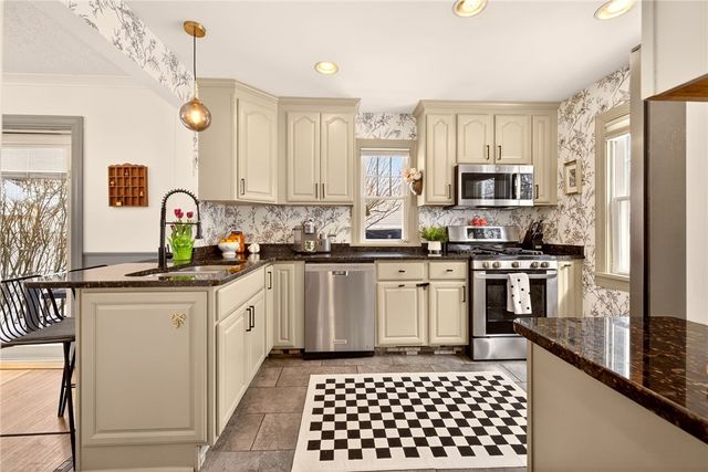 350 Farmington Road, Rochester, NY 14609