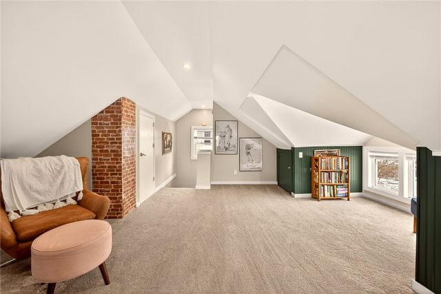 350 Farmington Road, Rochester, NY 14609