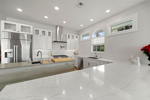 235 Dolphin Cove CT, Bonita Springs, FL 34134