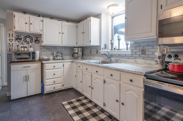 169 Main Street, Atkinson, NH 03811