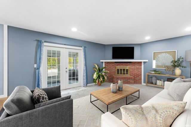105 Bridgeton Court, Fort Wayne, IN 46819